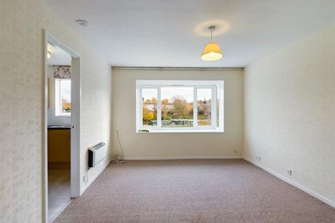 37 Bellfield, Croydon, CR0 9JW
