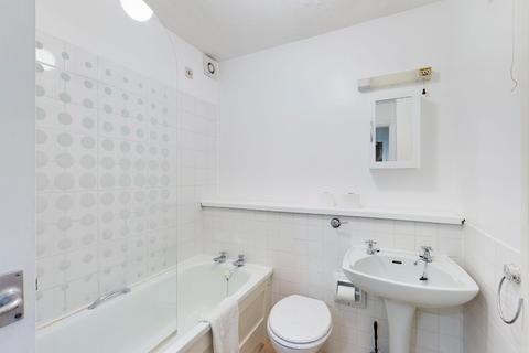37 Bellfield, Croydon, CR0 9JW