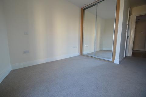 2 bedroom apartment to rent, 83-95 Windsor Road, Slough, Berkshire, SL1