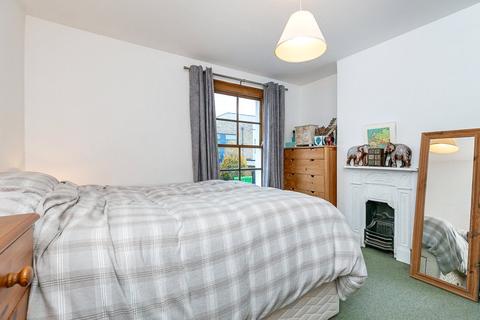 12 Haling Road, South Croydon, CR2 6HS