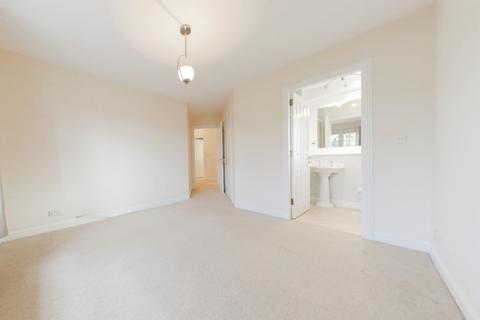 2 bedroom flat to rent, Strathern Road, Broughty Ferry, Dundee, DD5