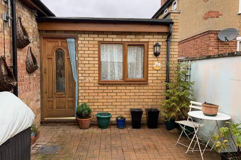 3 bedroom bungalow for sale - Wood Street, Chatteris