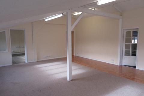 Office to rent, Crudwell, Nr MALMESBURY