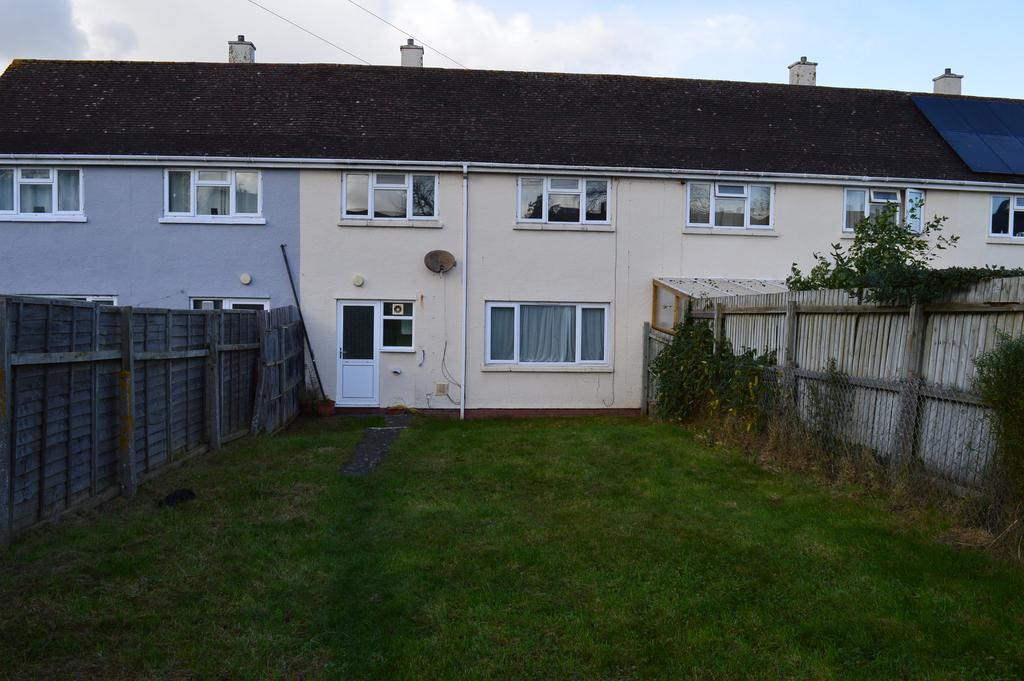 Eagle Road, St. Athan CF62 2 bed terraced house £145,000
