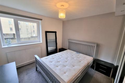 2 bedroom flat to rent, Claremont Gardens, City Centre, Aberdeen, AB10