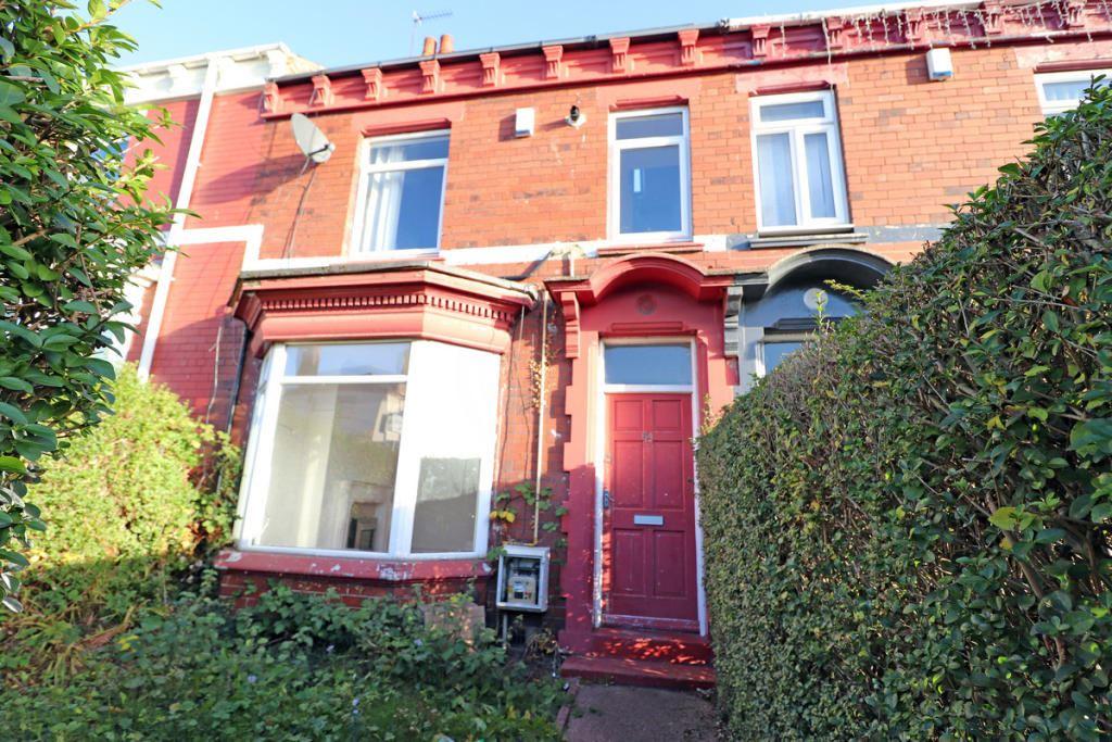Durham Road, Stockton, StocktononTees, Cleveland, TS19 0DG 2 bed flat £45,000