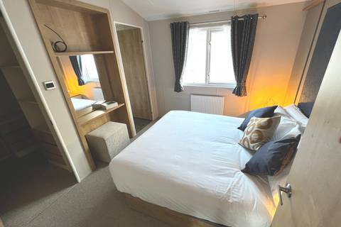 2 bedroom lodge for sale - Rye Harbour, Rye