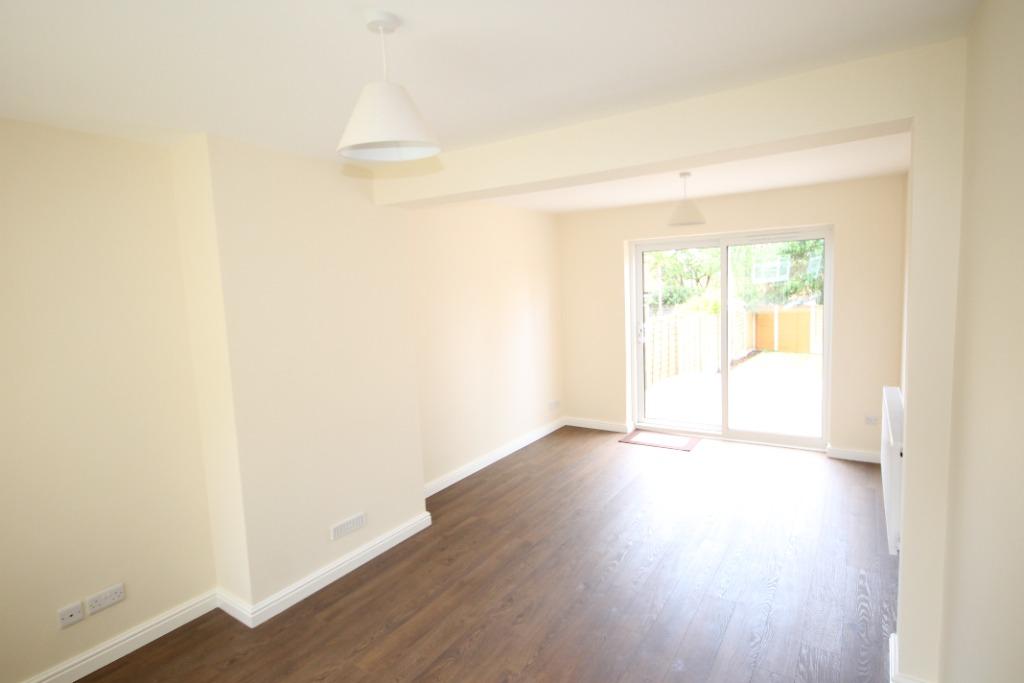 Clockmill Road, Pelsall, WS3 2 bed semidetached house £695 pcm (£160 pw)