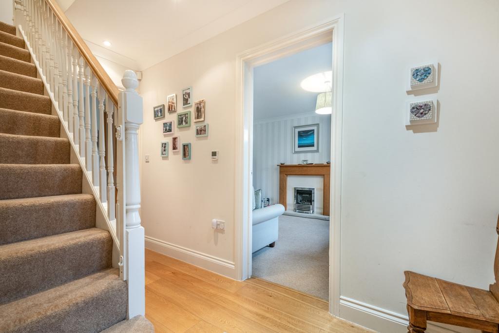 8486563-interior07