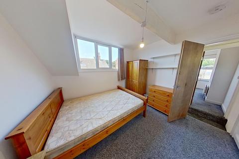 undefined, Quarry Place, Woodhouse, Leeds