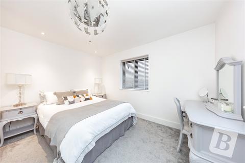 22 Roedean Drive, Romford, RM1 4GP
