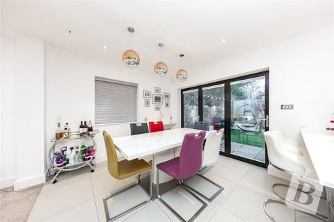 22 Roedean Drive, Romford, RM1 4GP