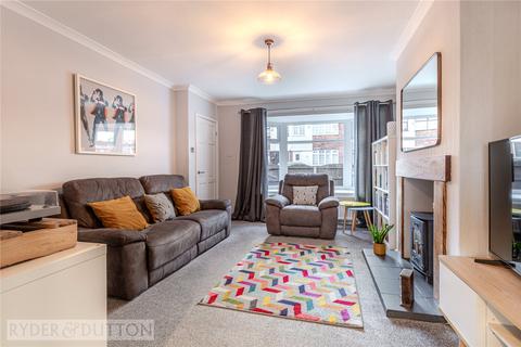15 Turf Close, Royton, Oldham, OL2 6BZ