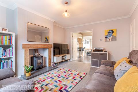15 Turf Close, Royton, Oldham, OL2 6BZ
