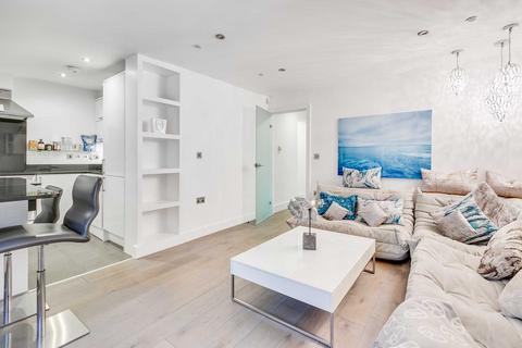 2 bedroom apartment for sale, Rutland Gate, Knightsbridge SW7