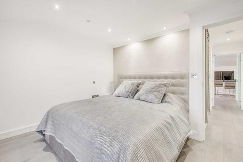 2 bedroom apartment for sale, Rutland Gate, Knightsbridge SW7