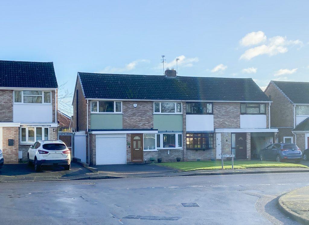 Beech Drive, Shifnal 3 bed semidetached house £225,000