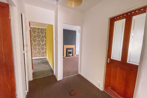 2 bedroom flat to rent, Eldon Avenue WD6