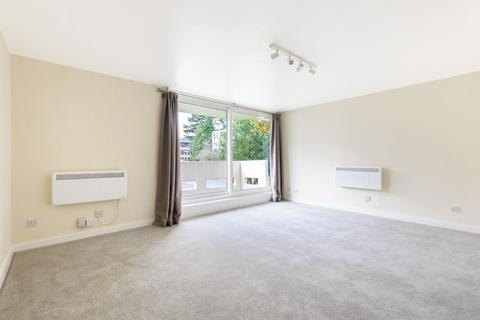 2 bedroom apartment for sale - Beech Vale, Woking, GU22