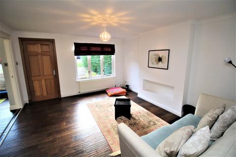 3 bedroom detached house to rent, Carnbee Park, Edinburgh, EH16