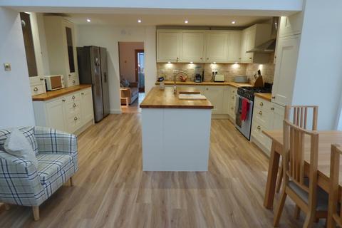 23 Ash Grove, Lichfield, WS13 6ET