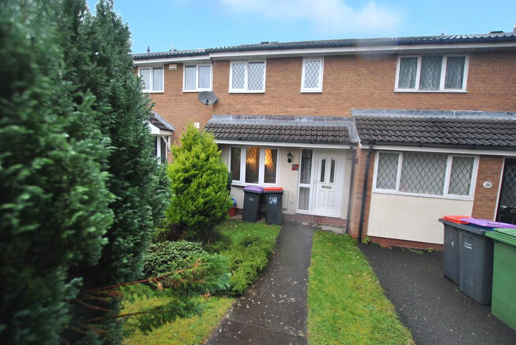 Charlecote Park, Newdale, Telford, TF3 5HD. 3 bed terraced house £125,000