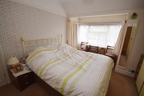11 Ashcombe Road, Dorking, RH4 1NB