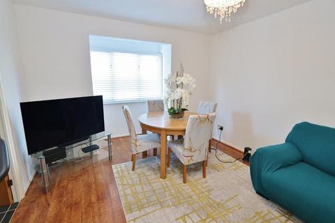 Flat 18, Natasha Court Mimosa Close, Romford, RM3 8GU