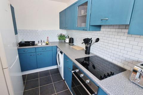 Flat 18, Natasha Court Mimosa Close, Romford, RM3 8GU