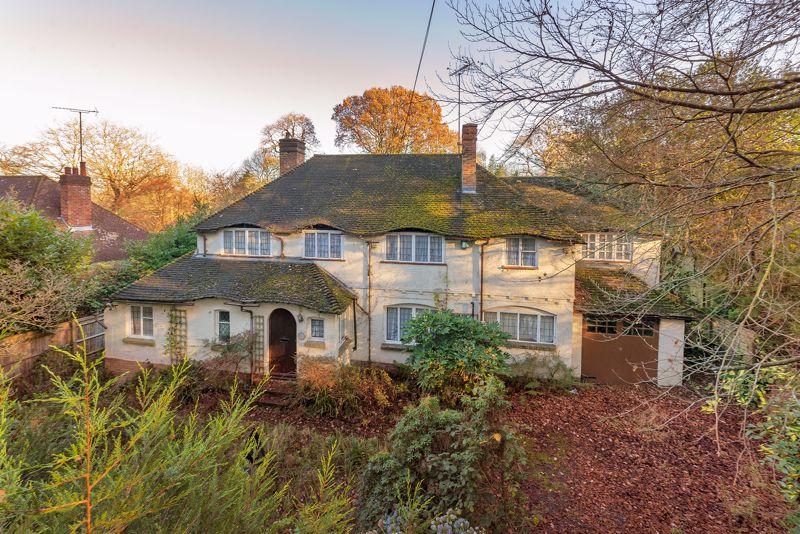 DEVELOPMENT OPPORTUNITY, Weald Road, Sevenoaks, TN13 1QJ 5 bed detached