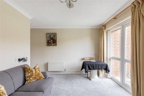 1 bedroom bungalow for sale - Emerton Garth, Northchurch, Berkhamsted, HP4