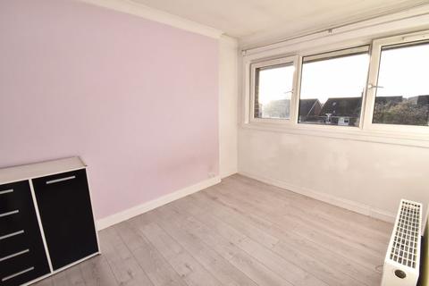 5 Westfield Road, Kilsyth, Glasgow, G65 9AN