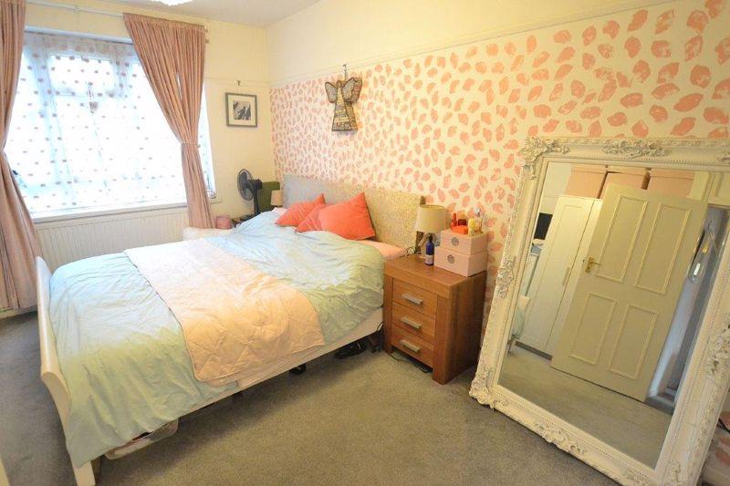 Master bedroom 2