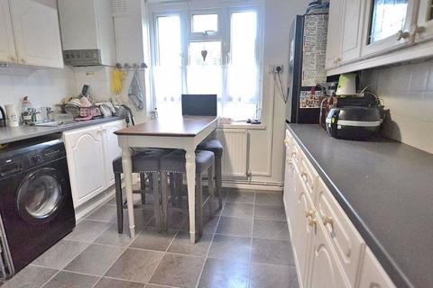 79 Tylney Road, Bromley, BR1 2RS