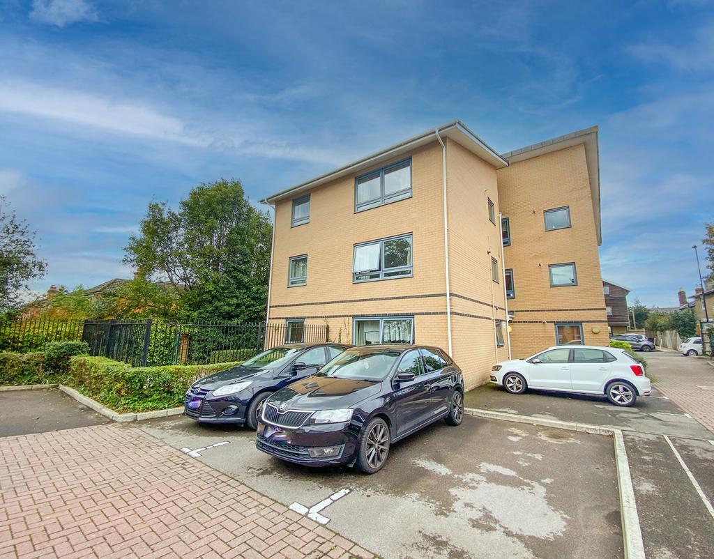 Anglesea Road, Southampton, SO15 1 bed apartment £750 pcm (£173 pw)