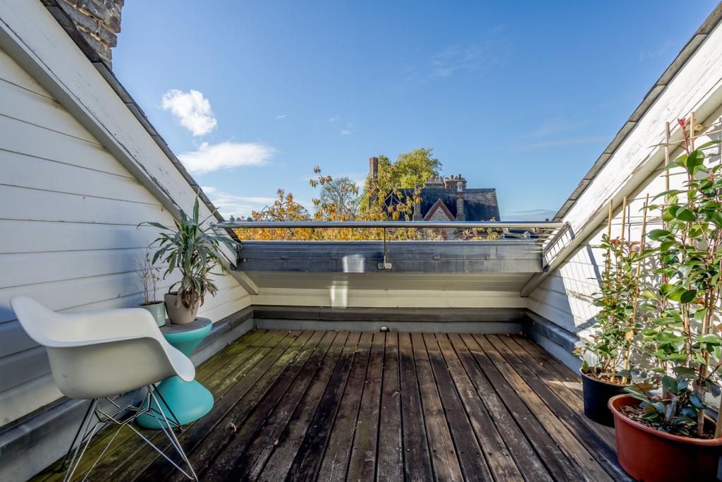 4th Floor Terrace