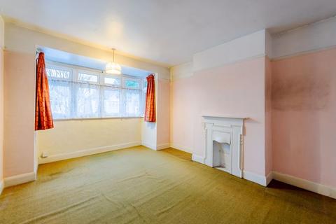 132 Matlock Crescent, Cheam, Sutton, SM3 9SZ