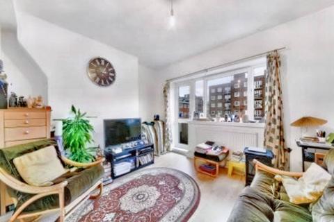 2 bedroom flat for sale, Colville Estate, London N1