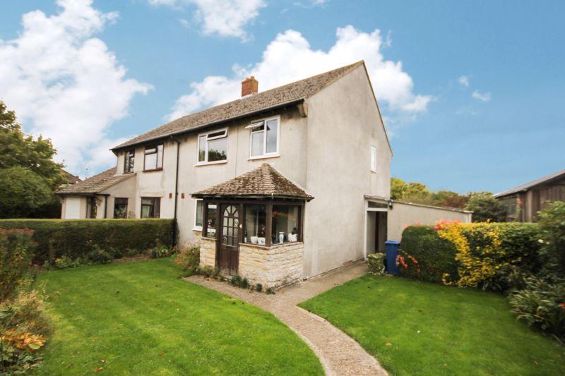 Mansmoor Road CHARLTONONOTMOOR 3 bed semidetached house £395,000