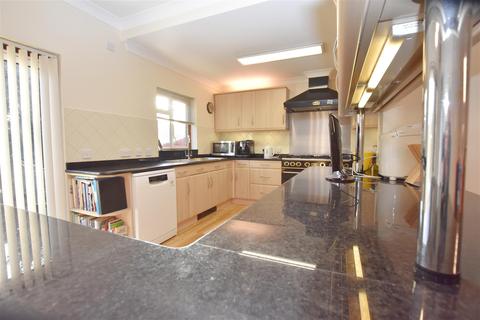 175 Abbots Road, Abbots Langley, WD5 0BN