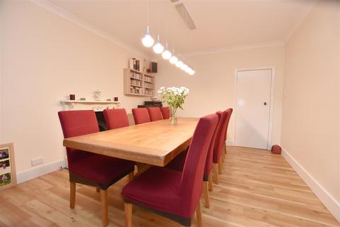 175 Abbots Road, Abbots Langley, WD5 0BN