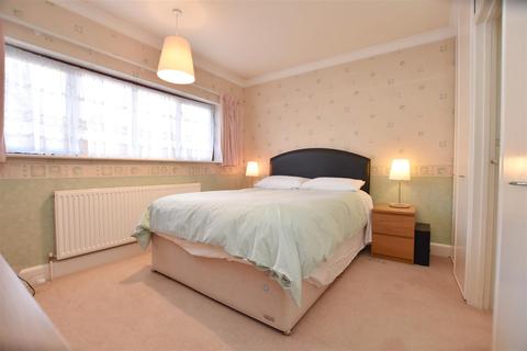 175 Abbots Road, Abbots Langley, WD5 0BN