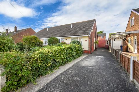 10 Barons Way, Lower Darwen, Darwen, BB3 0RG