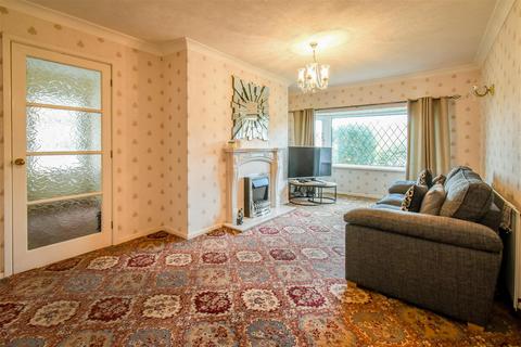 10 Barons Way, Lower Darwen, Darwen, BB3 0RG