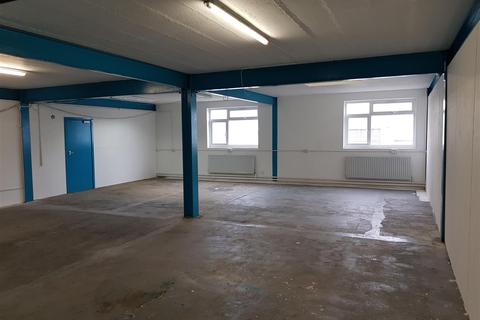 Office to rent - Lombard Road, London