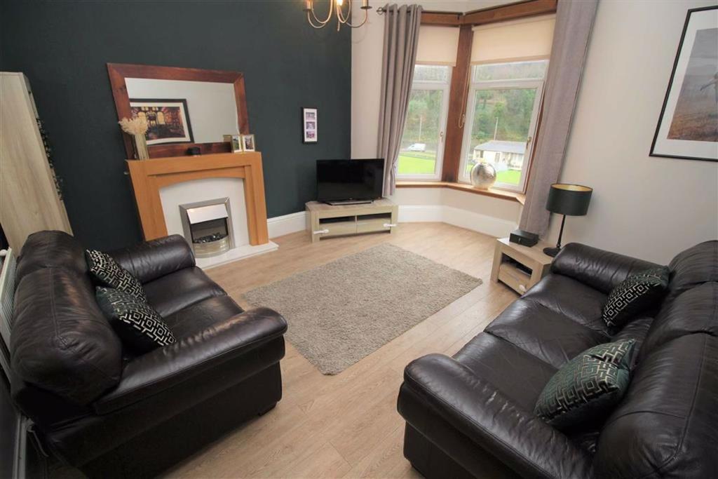 Brachelston Street, Greenock 3 bed flat £124,000