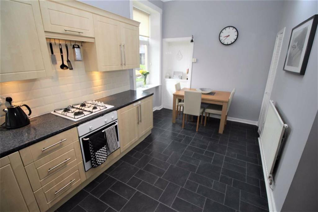 Brachelston Street, Greenock 3 bed flat £124,000