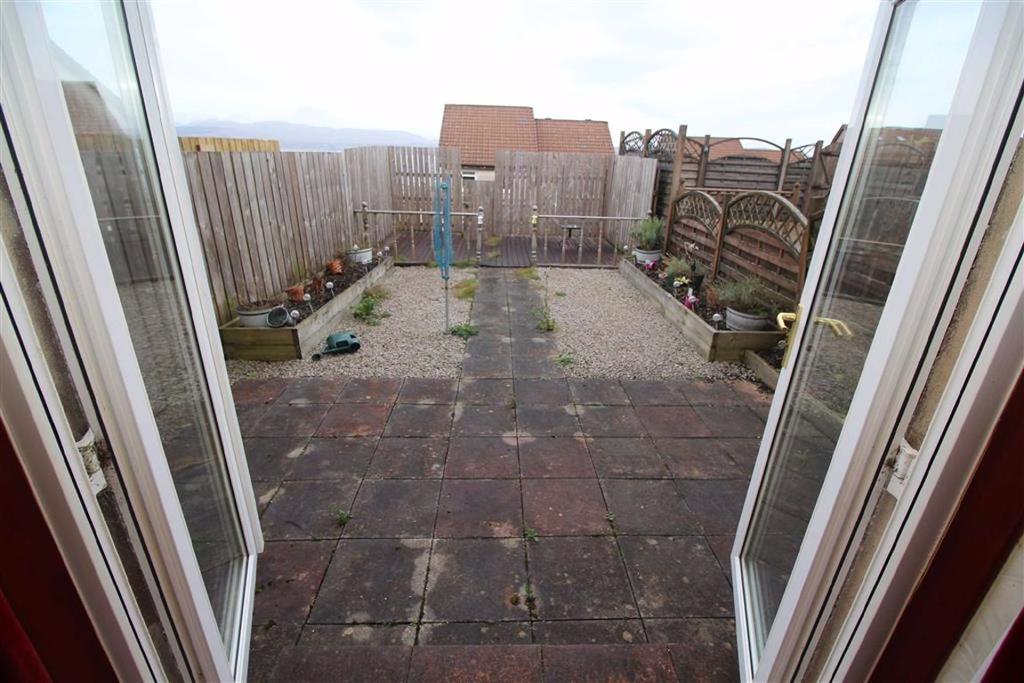 Luss Avenue, Greenock 4 bed townhouse £120,000