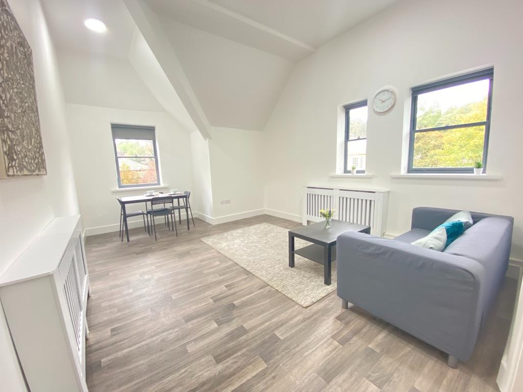 Oakfield House, Preston New Road... 1 bed apartment £600 pcm (£138 pw)