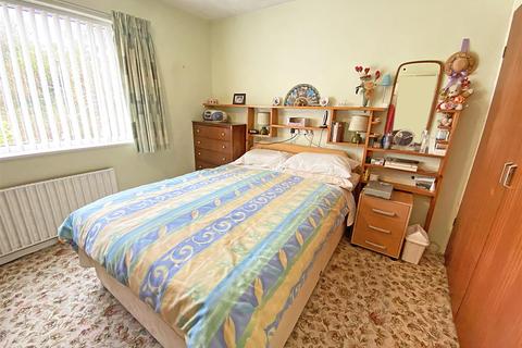 7 The Roundway, Hightown, Liverpool, L38 9EJ